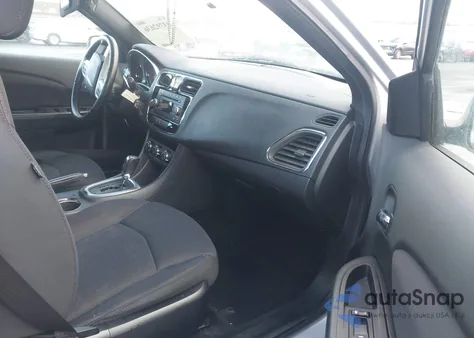 2012 Chrysler 200 Touring из США, поврежденный, VIN 1C3CCBBB7CN299867